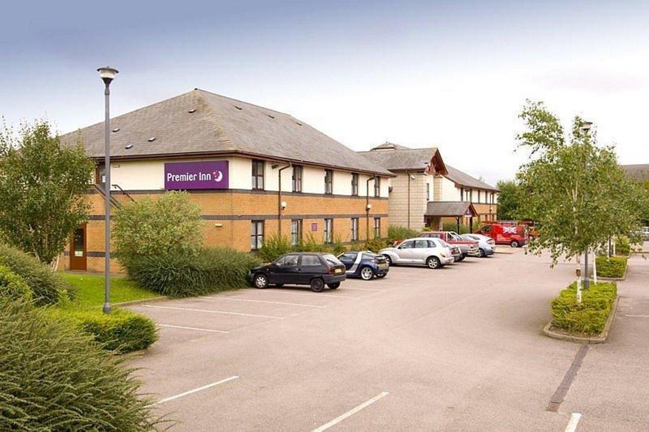 Premier Inn Leicester Fosse Park Bagian luar foto