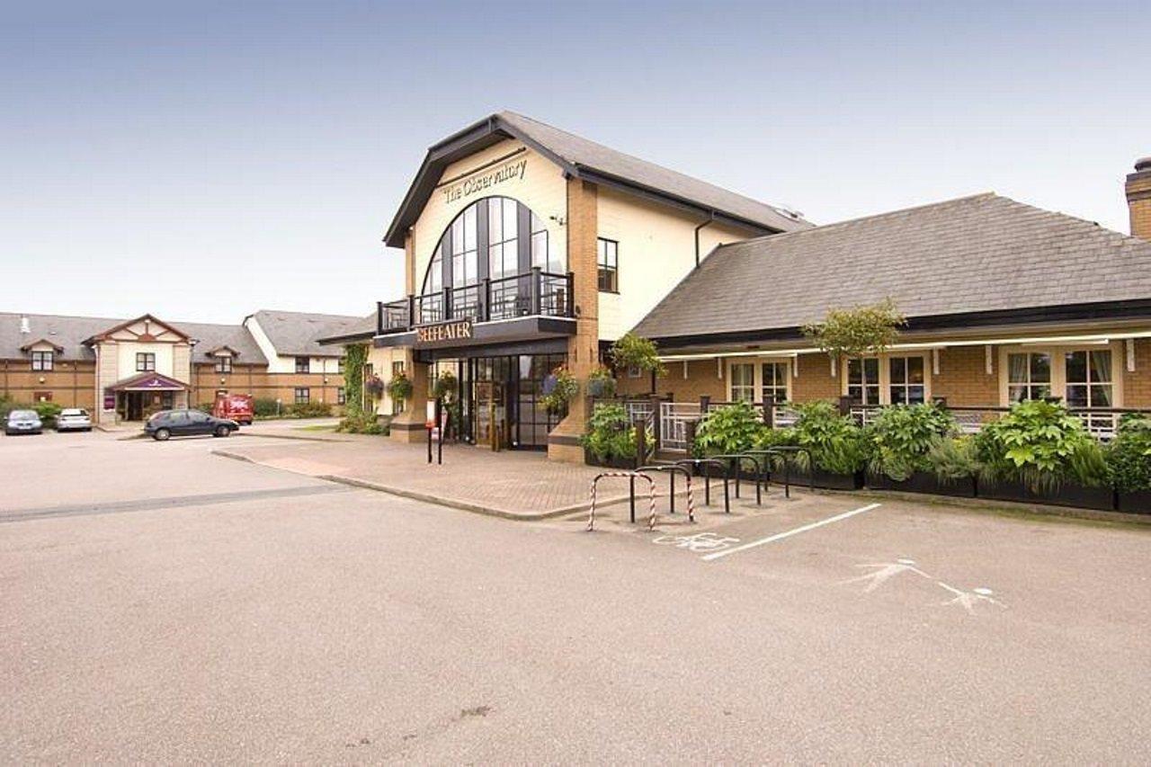 Premier Inn Leicester Fosse Park Bagian luar foto