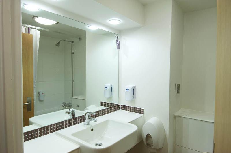 Premier Inn Leicester Fosse Park Bagian luar foto