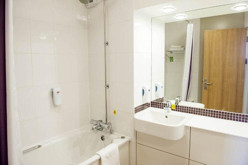 Premier Inn Leicester Fosse Park Bagian luar foto